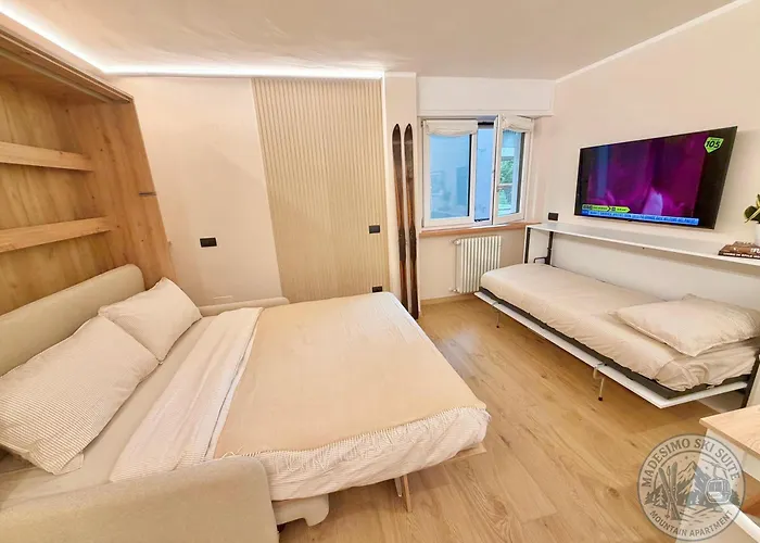 Madesimo Ski Suite * 모데시모